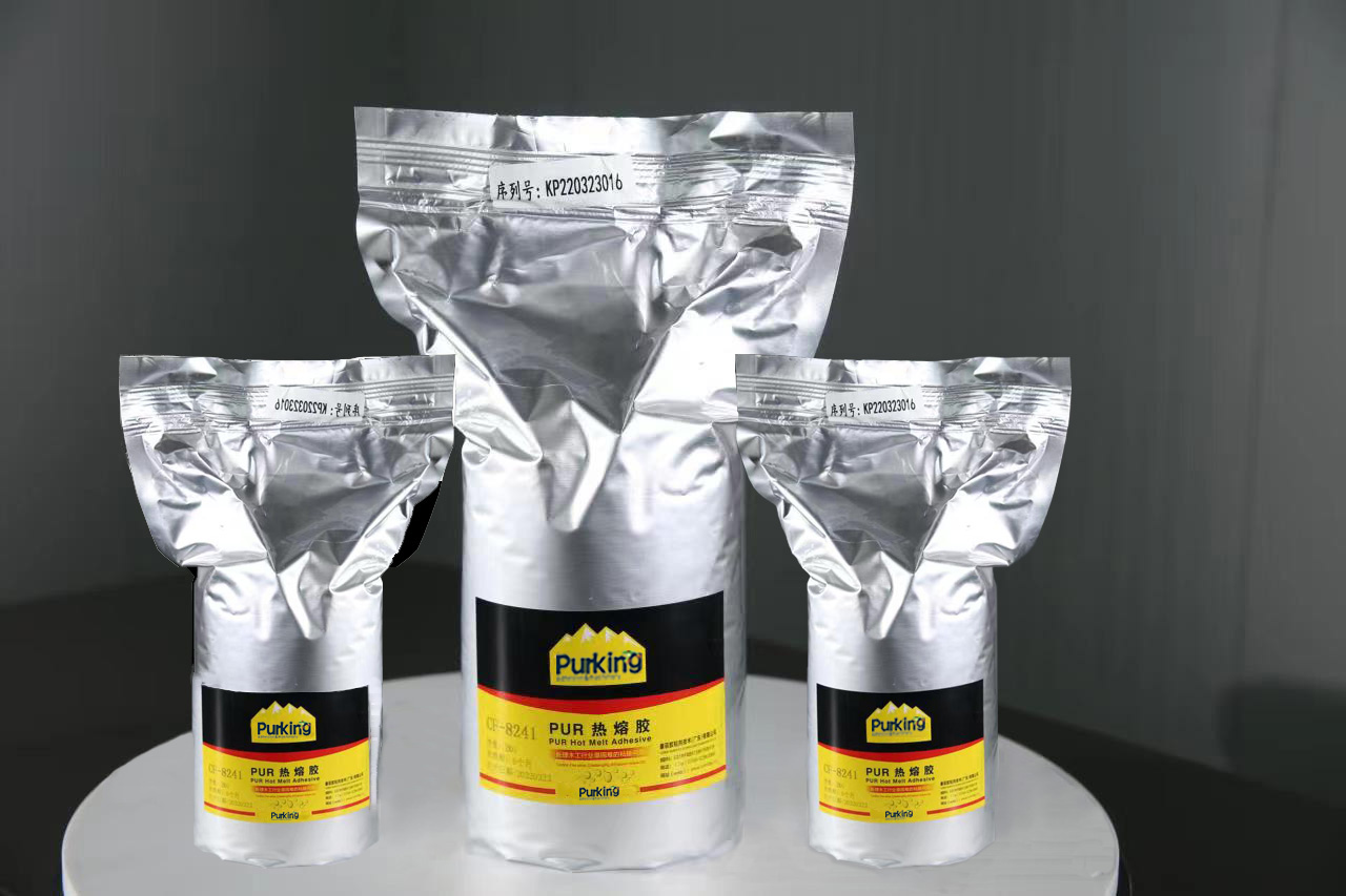 Adhesives mai zafi don aikin katako